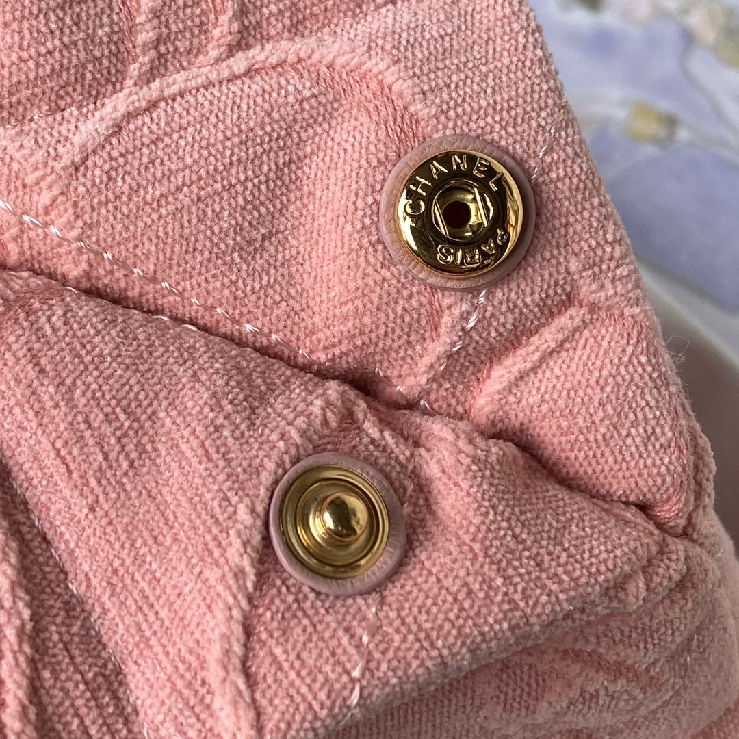 Ch**el 22 SMALL HANDBAG velvet PINK 13.7×14.4×2.7 in