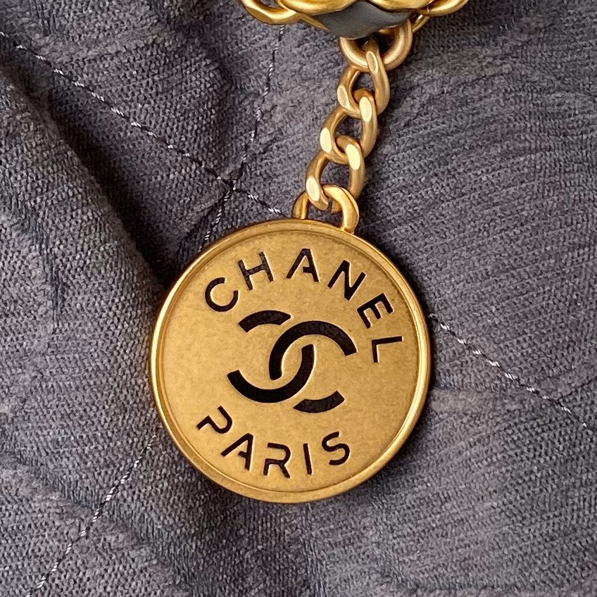 Ch**el 22 SMALL HANDBAG velvet GREY 13.7×14.4×2.7 in