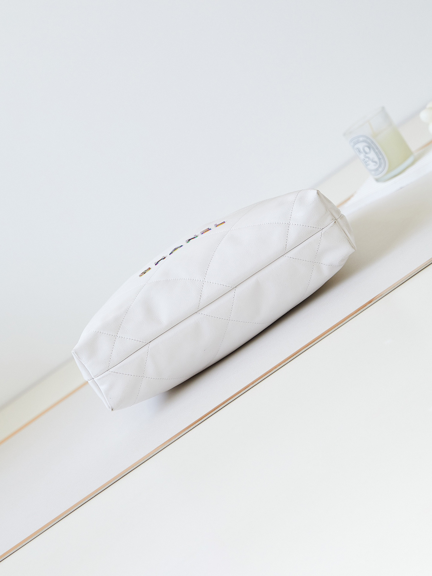 Ch**el 22 SMALL HANDBAG Shiny Calfskin & Rainbow Metal White 13.7×14.4×2.7 in