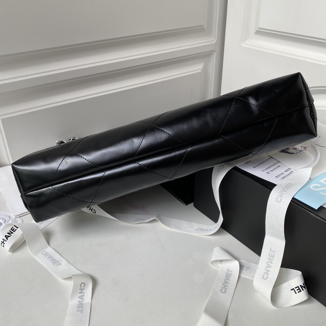 Ch**el 22 HANDBAG Shiny Calfskin 30×45×8cm