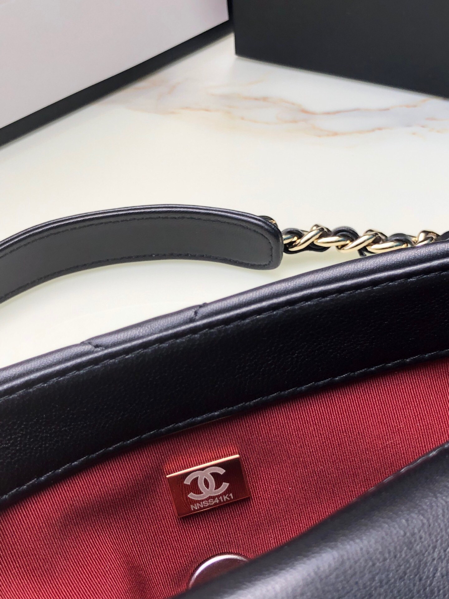 Ch**el 19 HANDBAG Shiny Leather, Gold-Tone, Silver-Tone & Ruthenium-Finish Metal Black 6.2 × 10.1 × 3.5 in