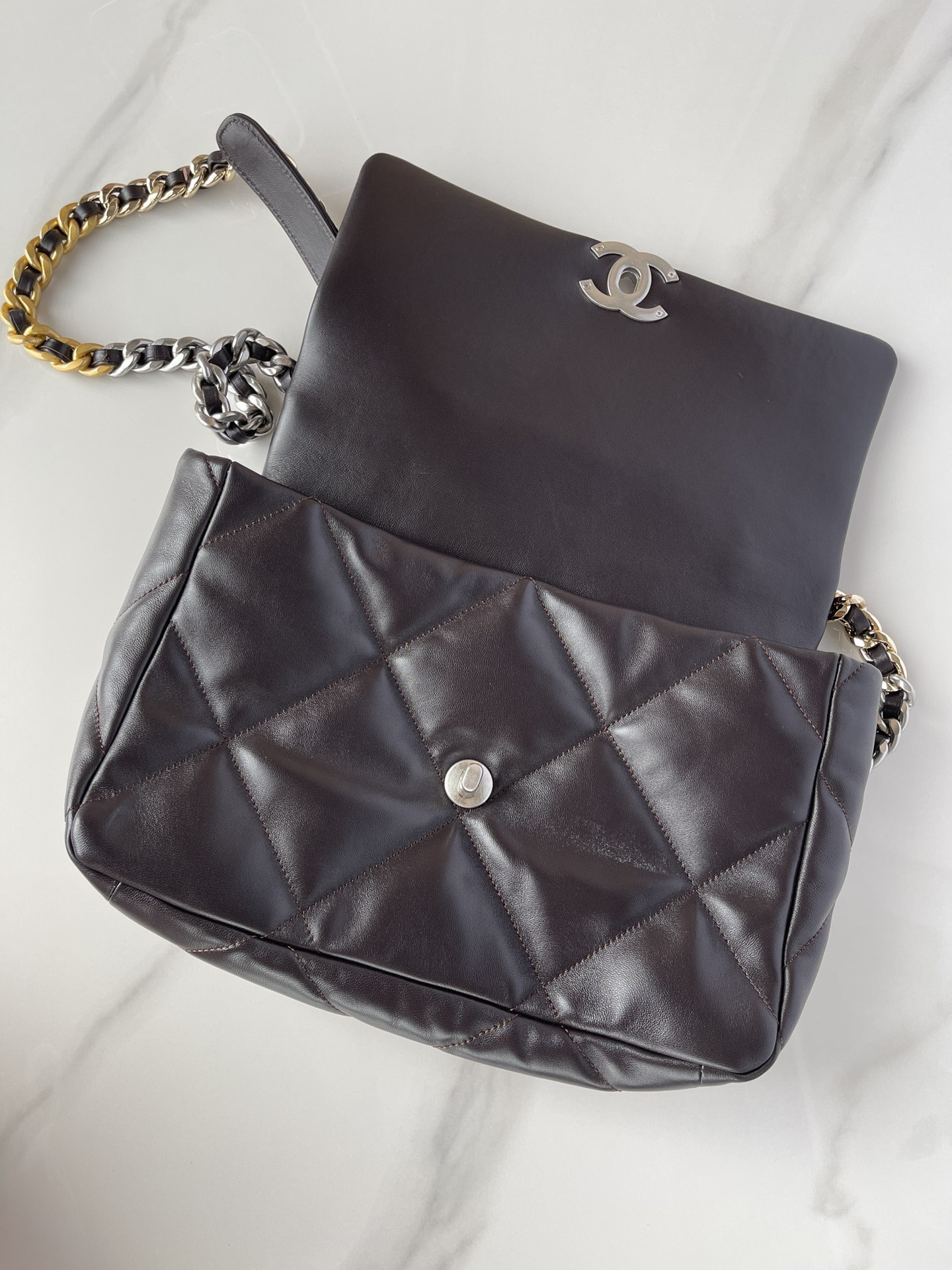 Ch**el 19 LARGE HANDBAG Shiny Leather Black, Gold-Tone, Silver-Tone & Ruthenium-Finish Metal 7.8 × 11.7 × 3.9 in