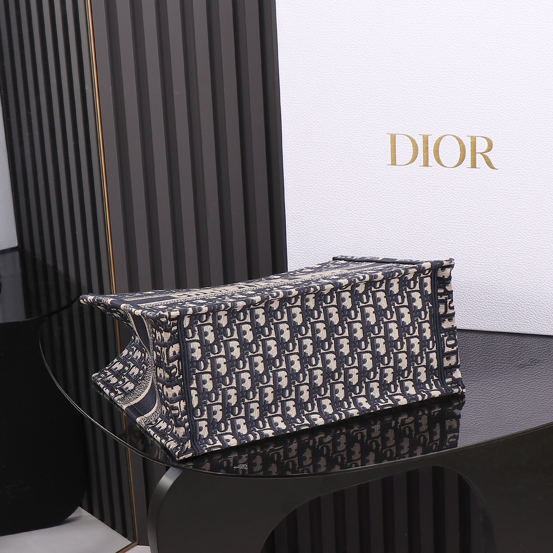 Medium D10r Book Tote  Ecru and Blue D10r Oblique Embroidery 14 x 11 x 6.5 inches