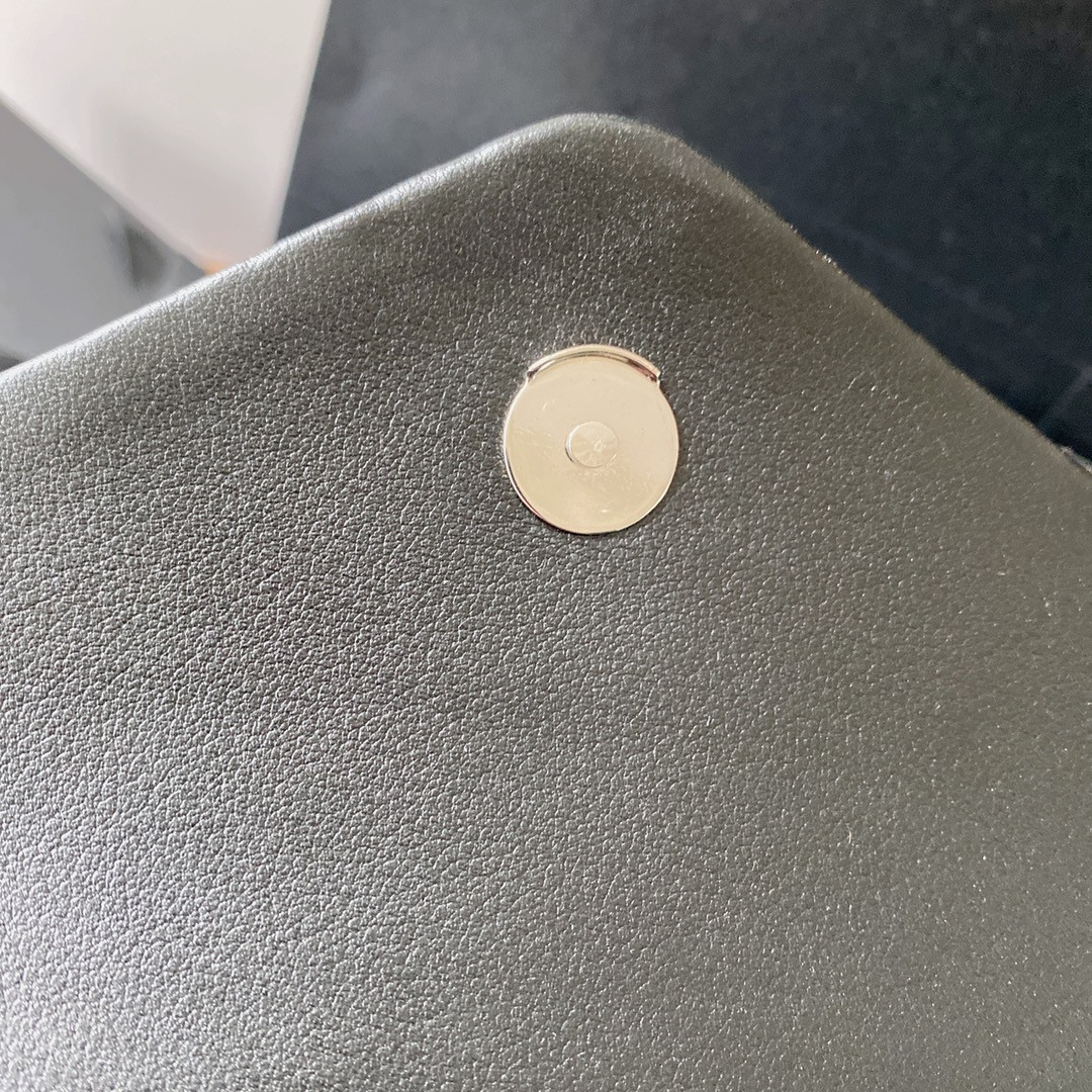 Y51 LOULOU MEDIUM IN QUILTED LEATHER BLACK Silver 12.5 X 8.6 X 3.5 INCHES