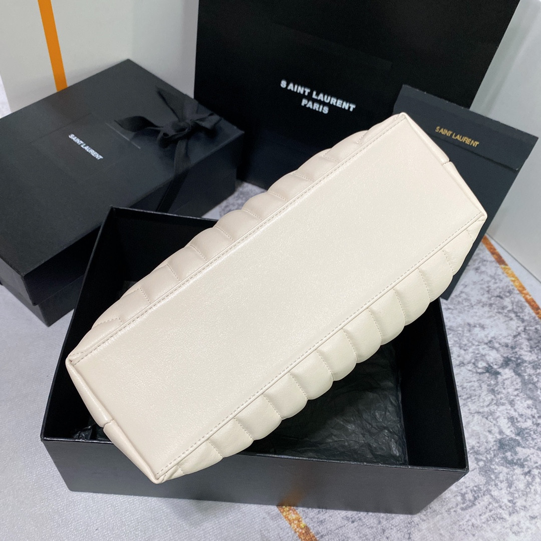 Y51 LOULOU MEDIUM IN QUILTED LEATHER BLANC VINTAGE 12.5 X 8.6 X 3.5 INCHES