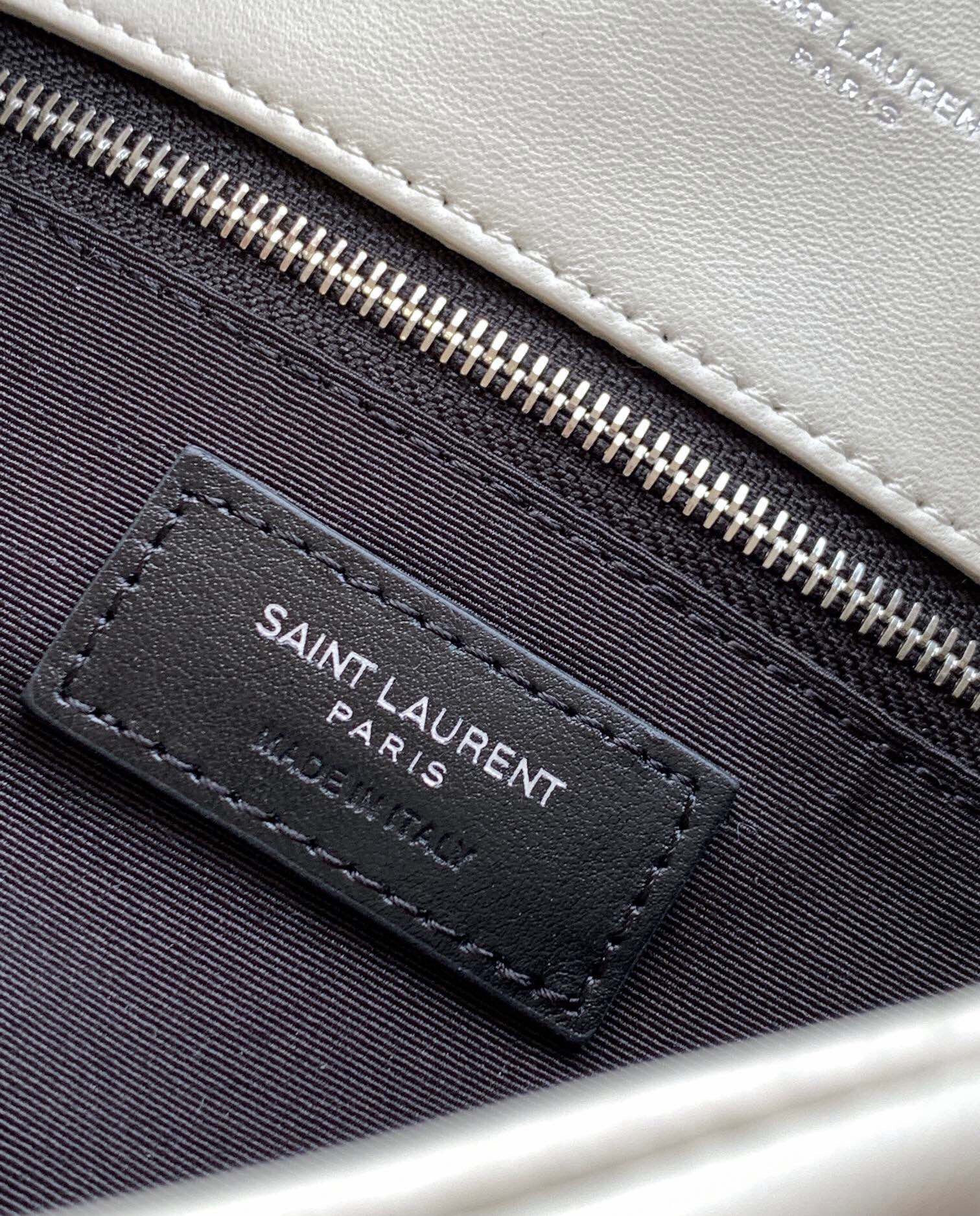 Y51 PUFFER MEDIUM IN NAPPA LEATHER WHITE SILVER 13.7 X 9 X 5.3 INCHES