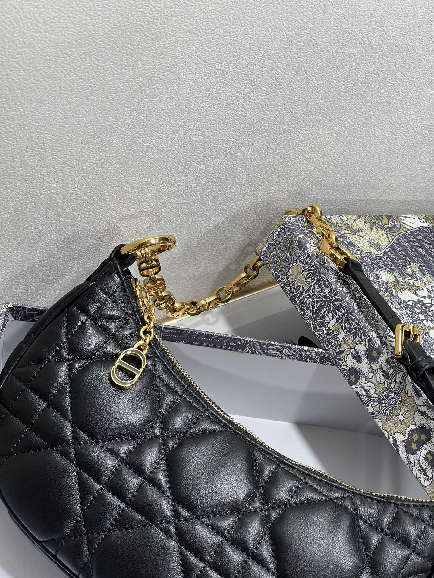 D10r CD Lounge bag black 26 x 15x 5.5 cm