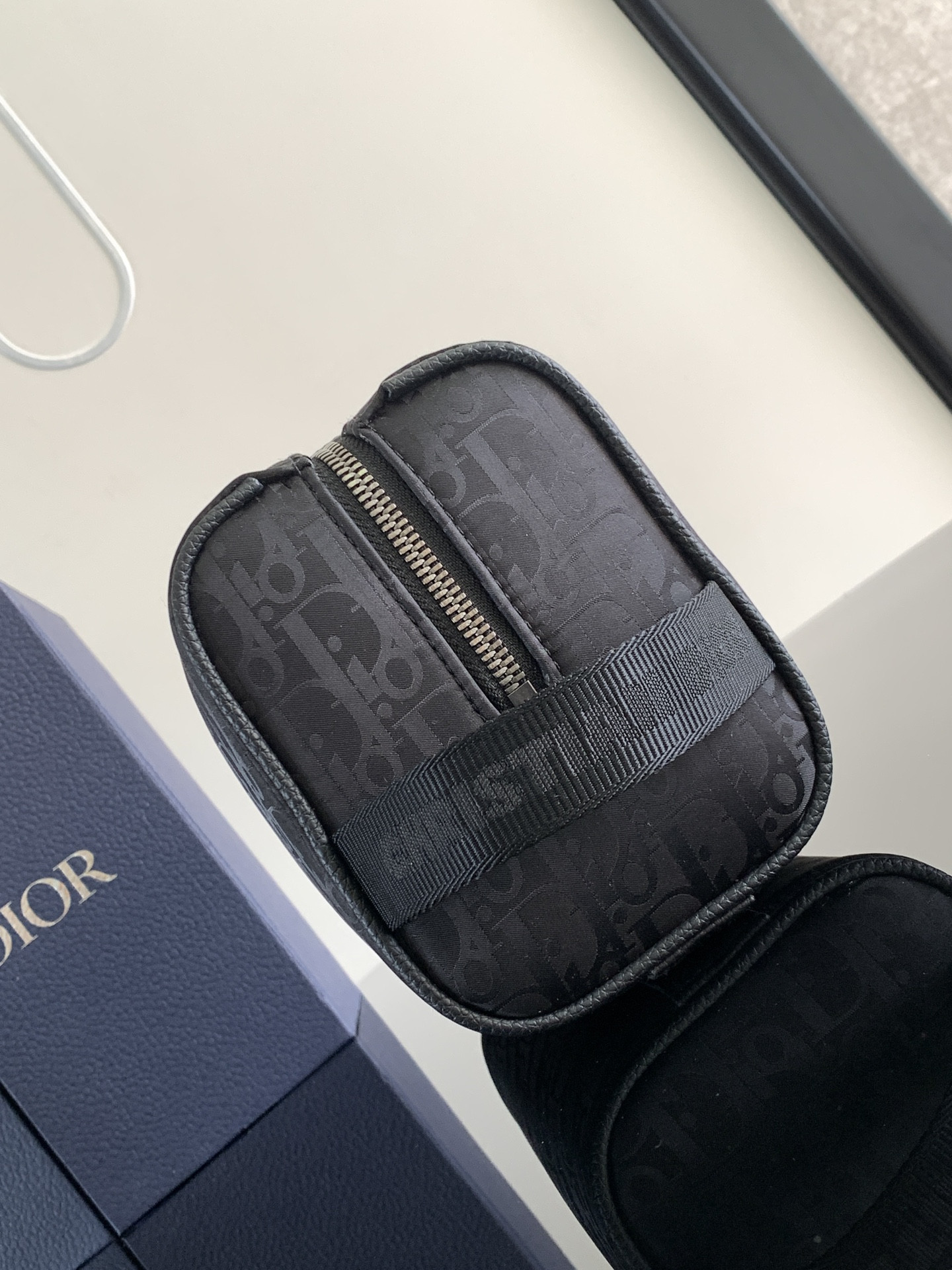 D10r Lingot Toiletry Bag Black Oblique Mirage Technical Fabric 8.5 x 5 x 4 inches