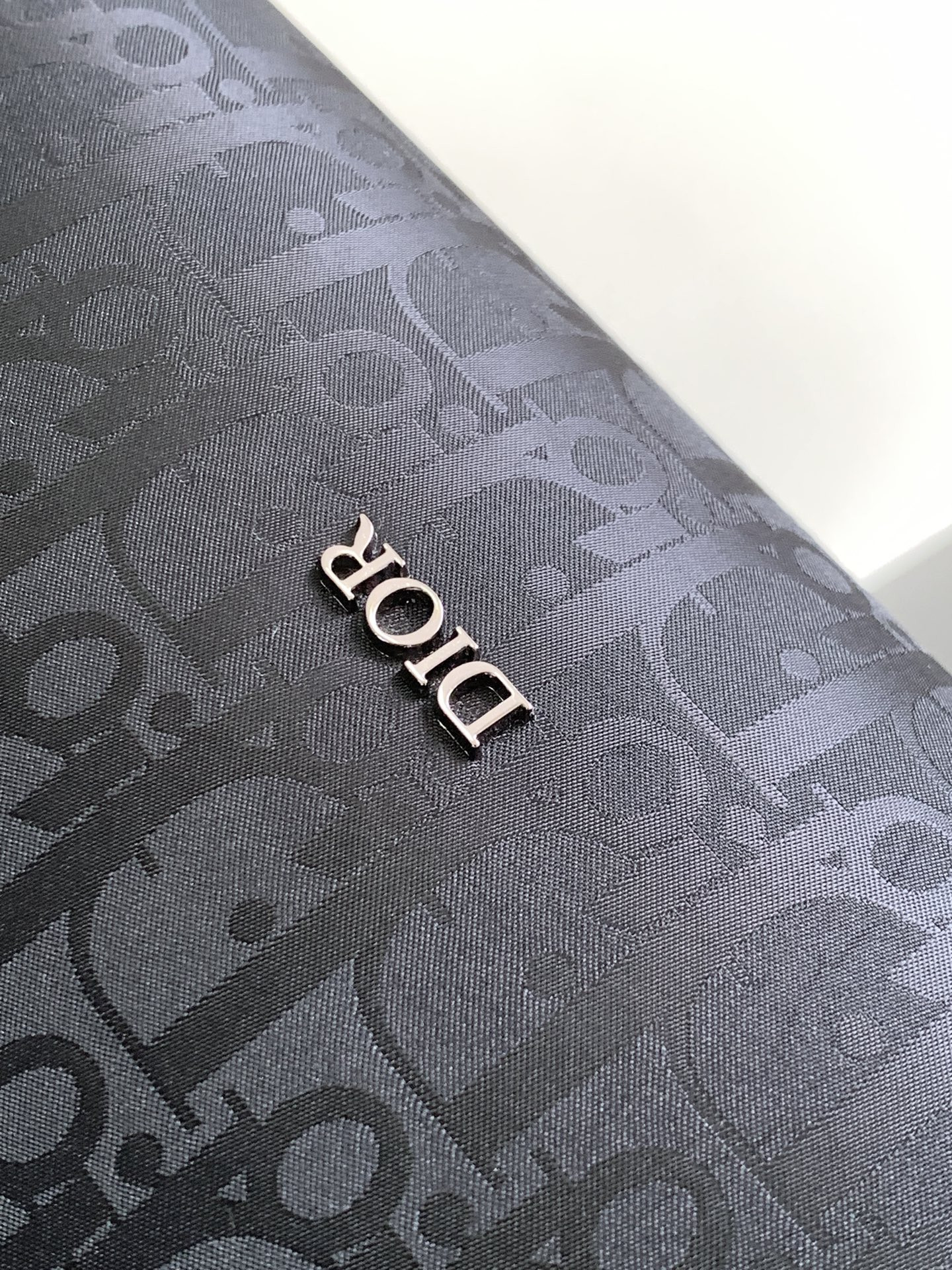 D10r Lingot Toiletry Bag Black Oblique Mirage Technical Fabric 8.5 x 5 x 4 inches