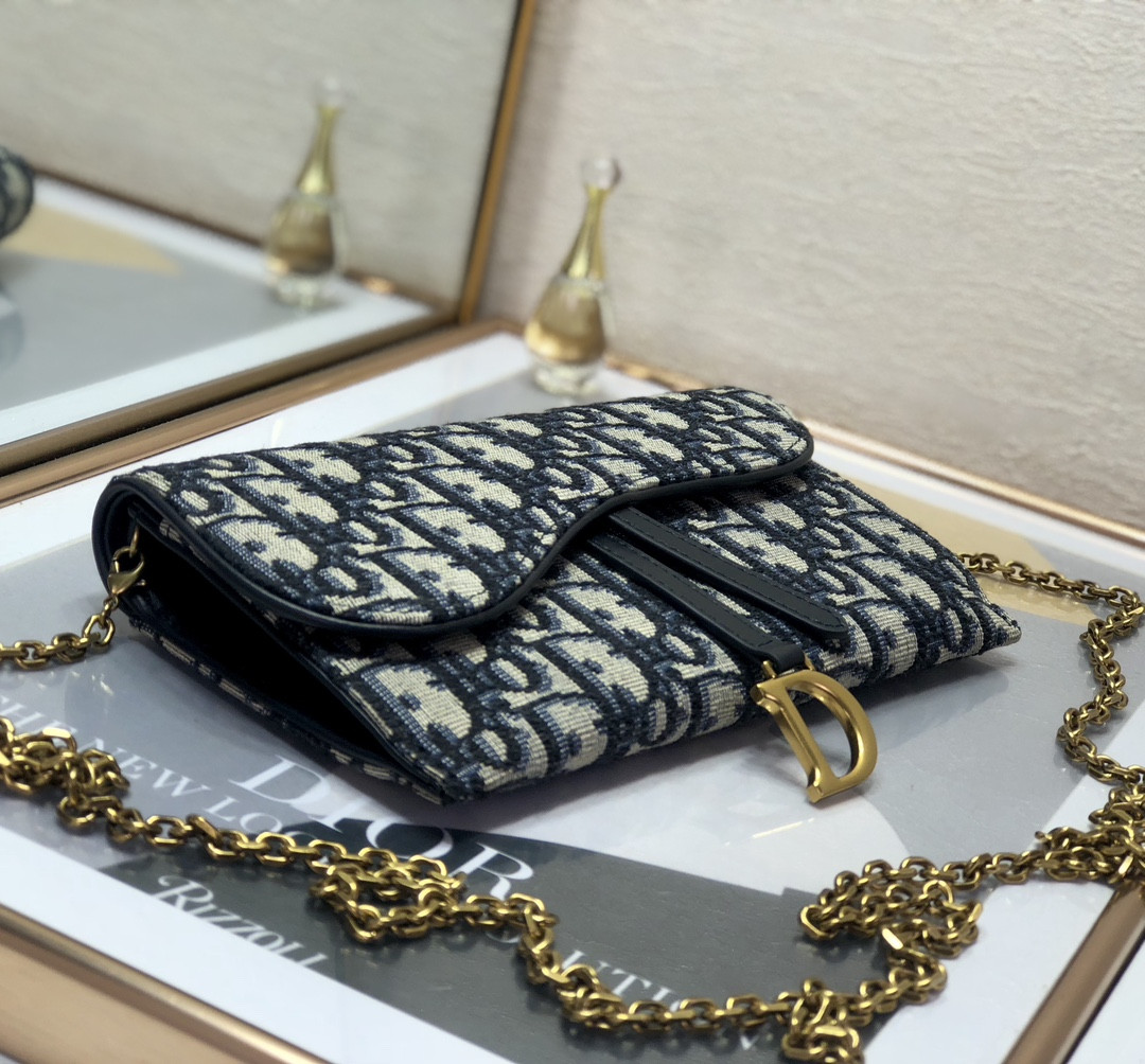 D10r Saddle Pouch with Chain Blue D10r Oblique Jacquard 8.5 x 5 x 1.5 inches