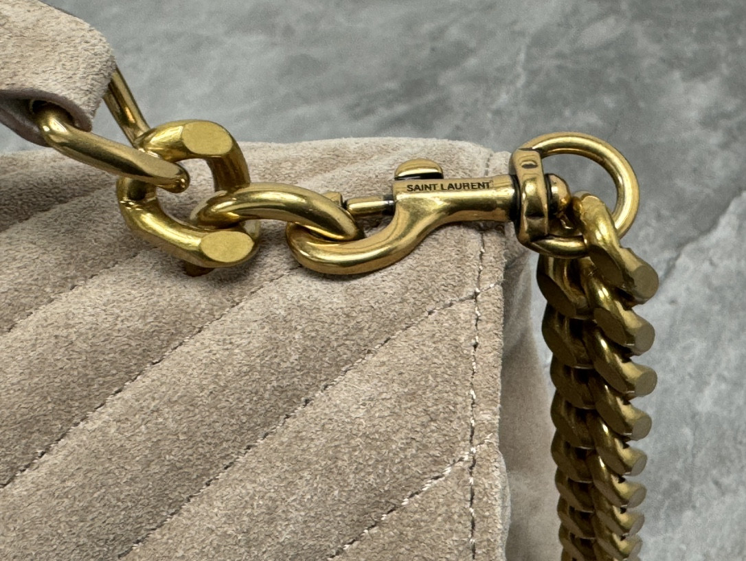 Y51 COLLEGE MEDIUM IN QUILTED SUEDE GRAY 9.4 X 6.6 X 2.5 INCHES