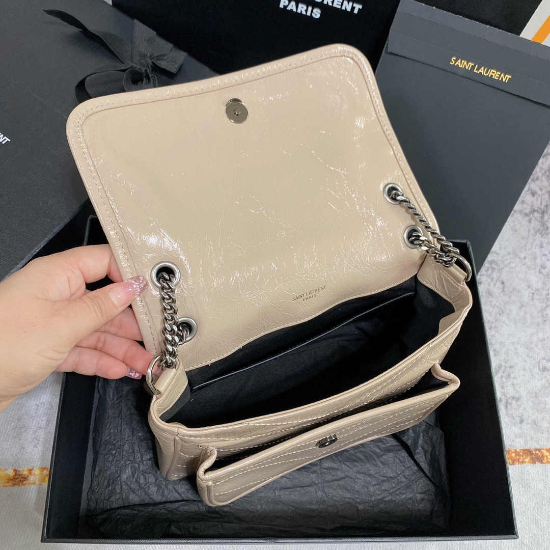 Y51 NIKI BABY IN VINTAGE LEATHER BEIGE 8.2 X 6 X 2.9 INCHES