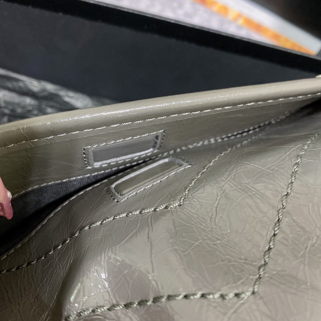 Y51 NIKI BABY IN VINTAGE LEATHER STORM 8.2 X 6 X 2.9 INCHES