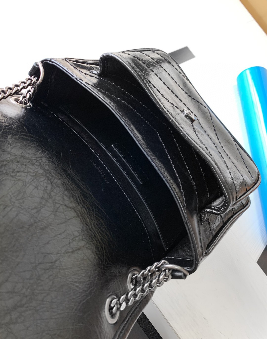 Y51 NIKI BABY IN VINTAGE LEATHER BLACK 21x16x7.5cm