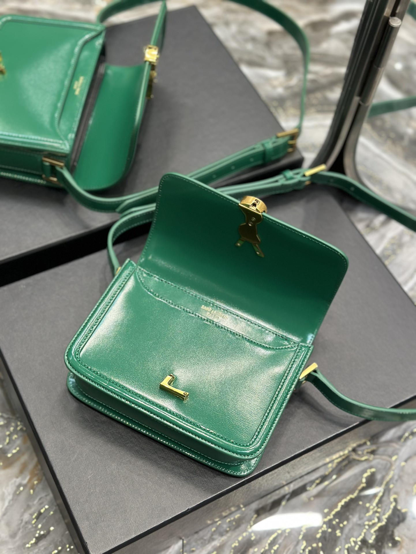 Y51 SOLFERINO SMALL SATCHEL IN BOX Sa1nt Lau*nt GREEN 7.4 X 5.1 X 1.9 INCHES