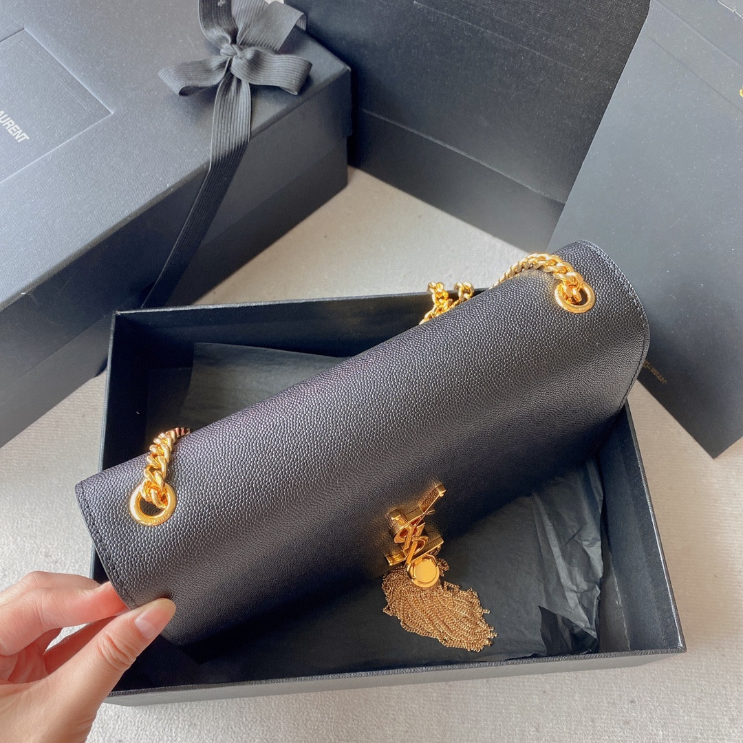 Y51 KATE MEDIUM IN GRAIN DE POUDRE EMBOSSED LEATHER BLACK 9.4 X 5.7 X 2.1 INCHES