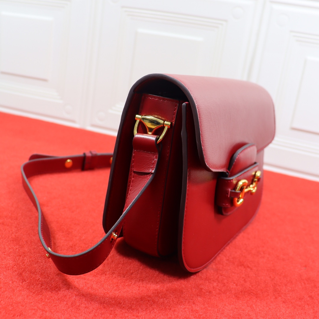 Gvc*1 HORSEBIT 1955 SHOULDER BAG RED 9.8"W x 7"H x 3.1"D