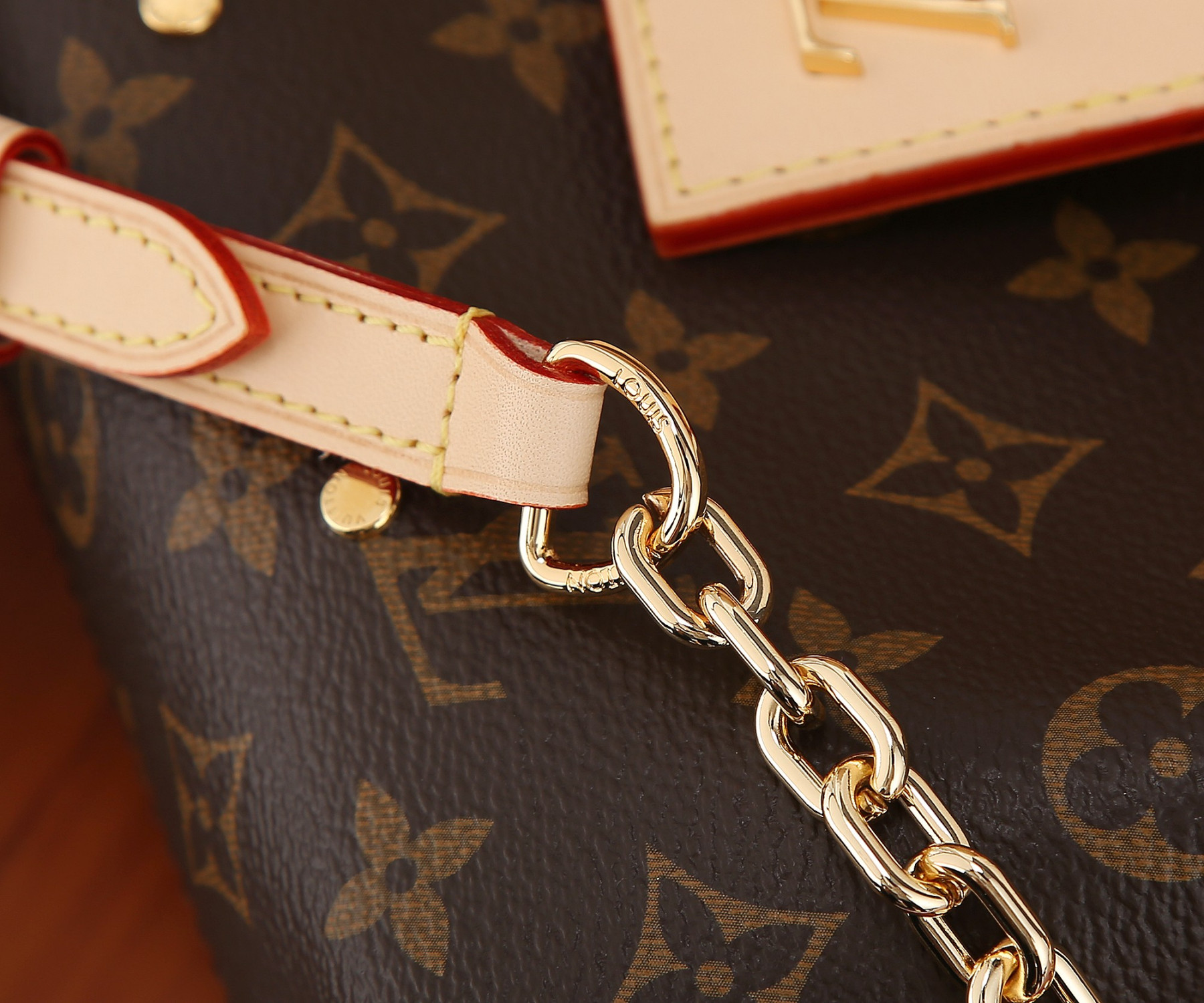 L0vis Vvtt0n M46816 Atlantis BB 17 x 17 x 7 cm