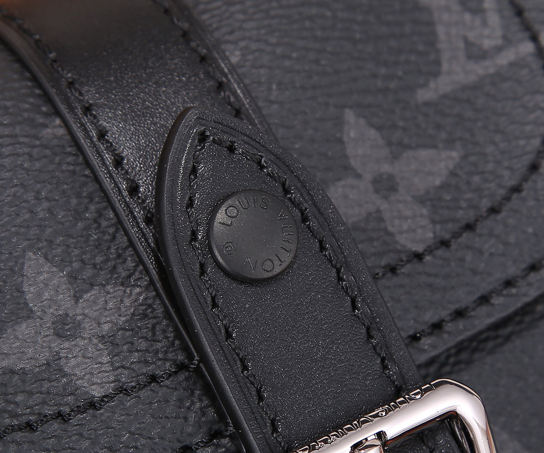 L0vis Vvtt0n LV M82769 Nano Christopher 14 x 19 x 6 cm