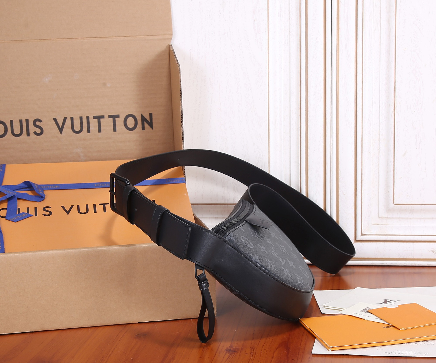 LV Moon Crossbody M23835 9.6 x 6.3 x 1.8 inches