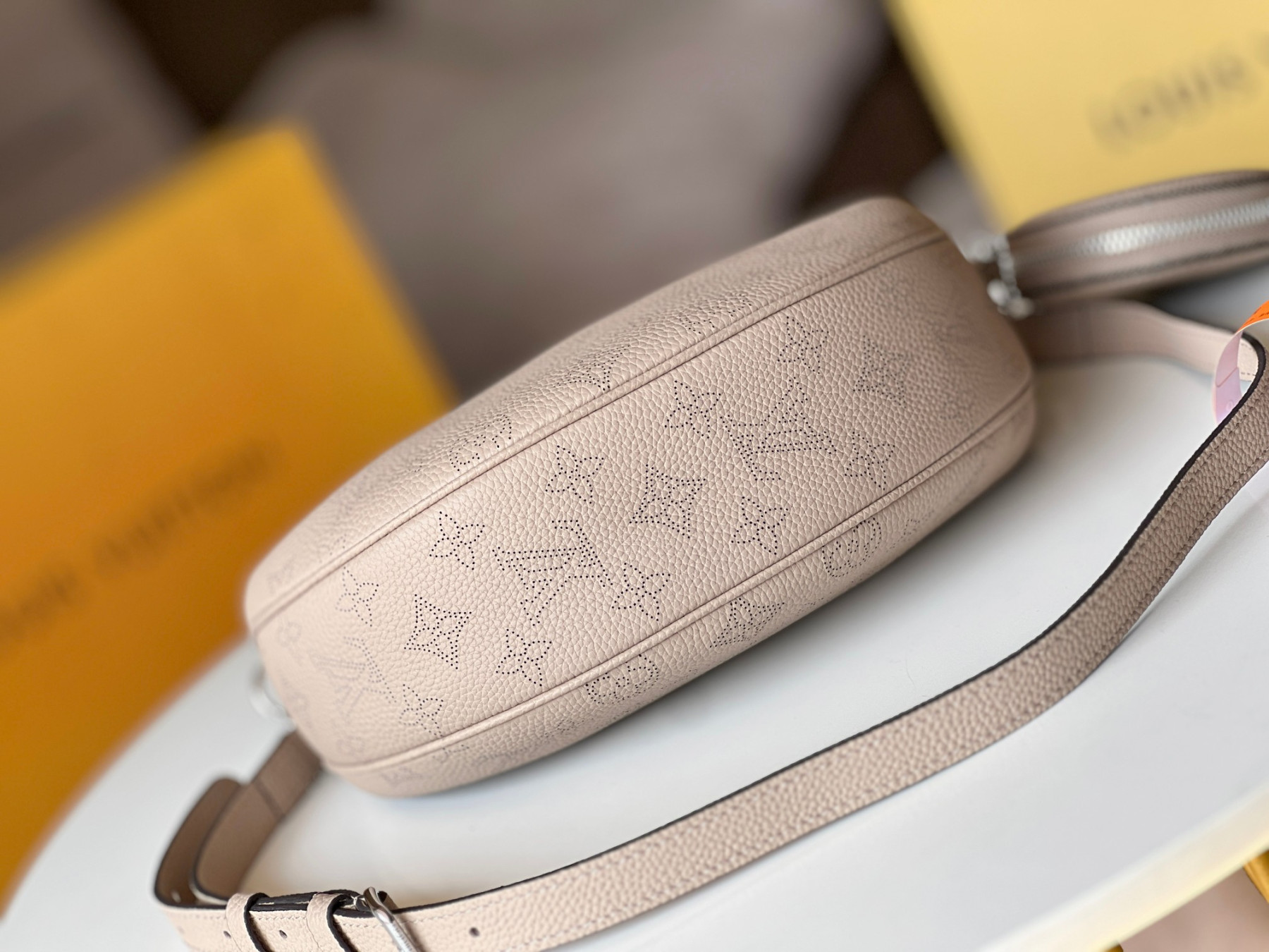 LV M22820 Baia PM 10.2 x 6.7 x 3 inches