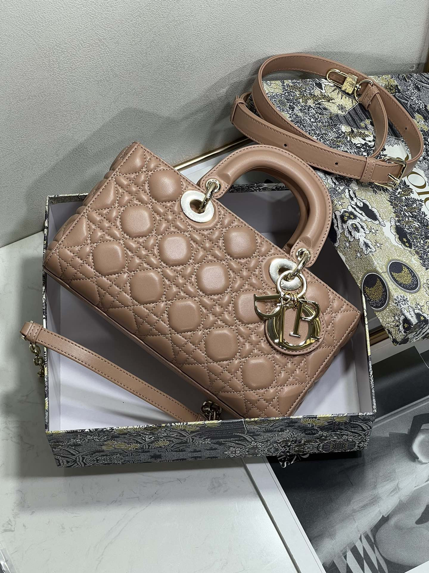 D10r Lady D-Joy bag medium Dark pink 26 x 13.5 x 5 cm