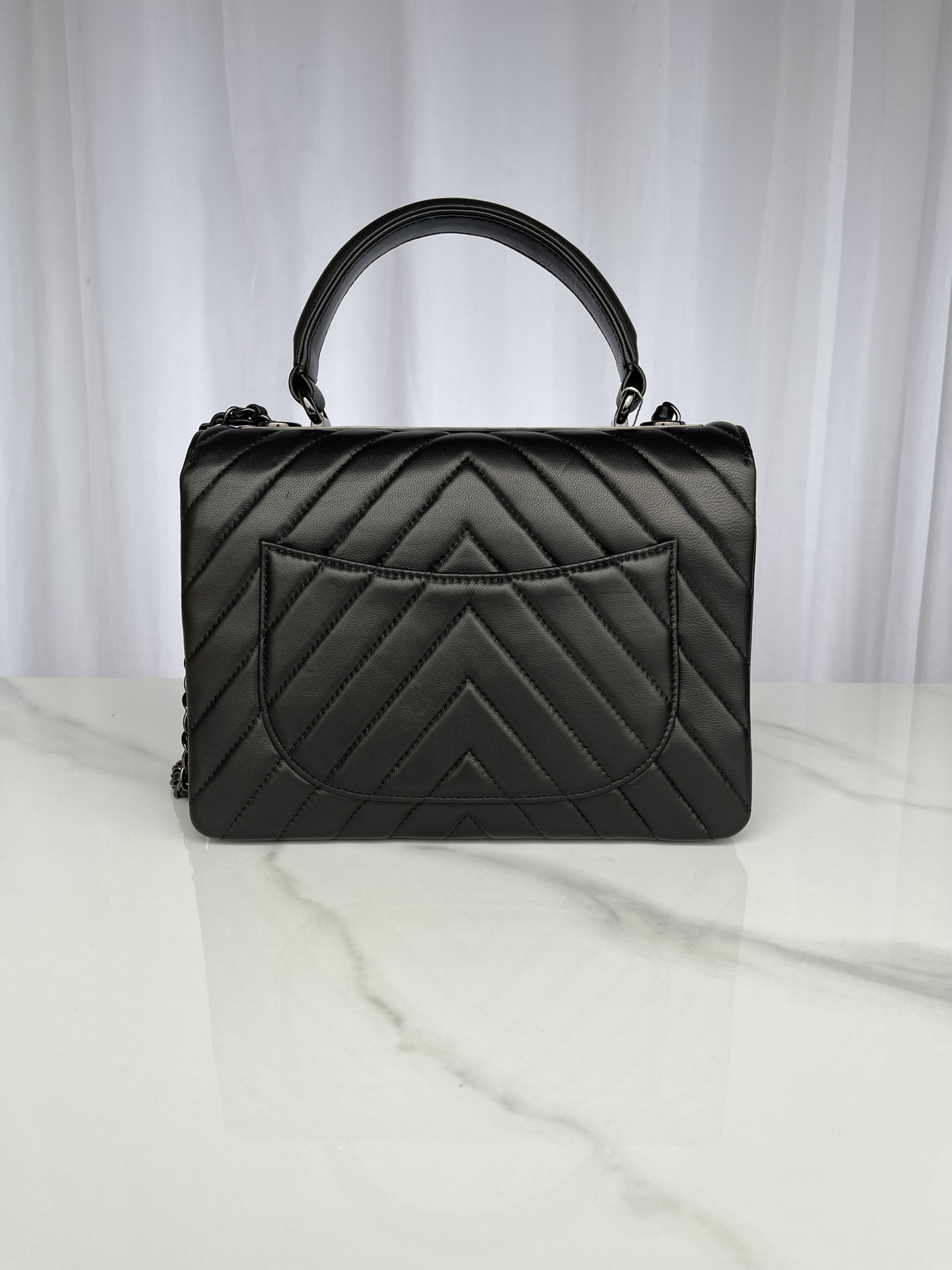 Ch**el FLAP BAG WITH TOP HANDLE 6.6 × 9.8 × 4.7 in