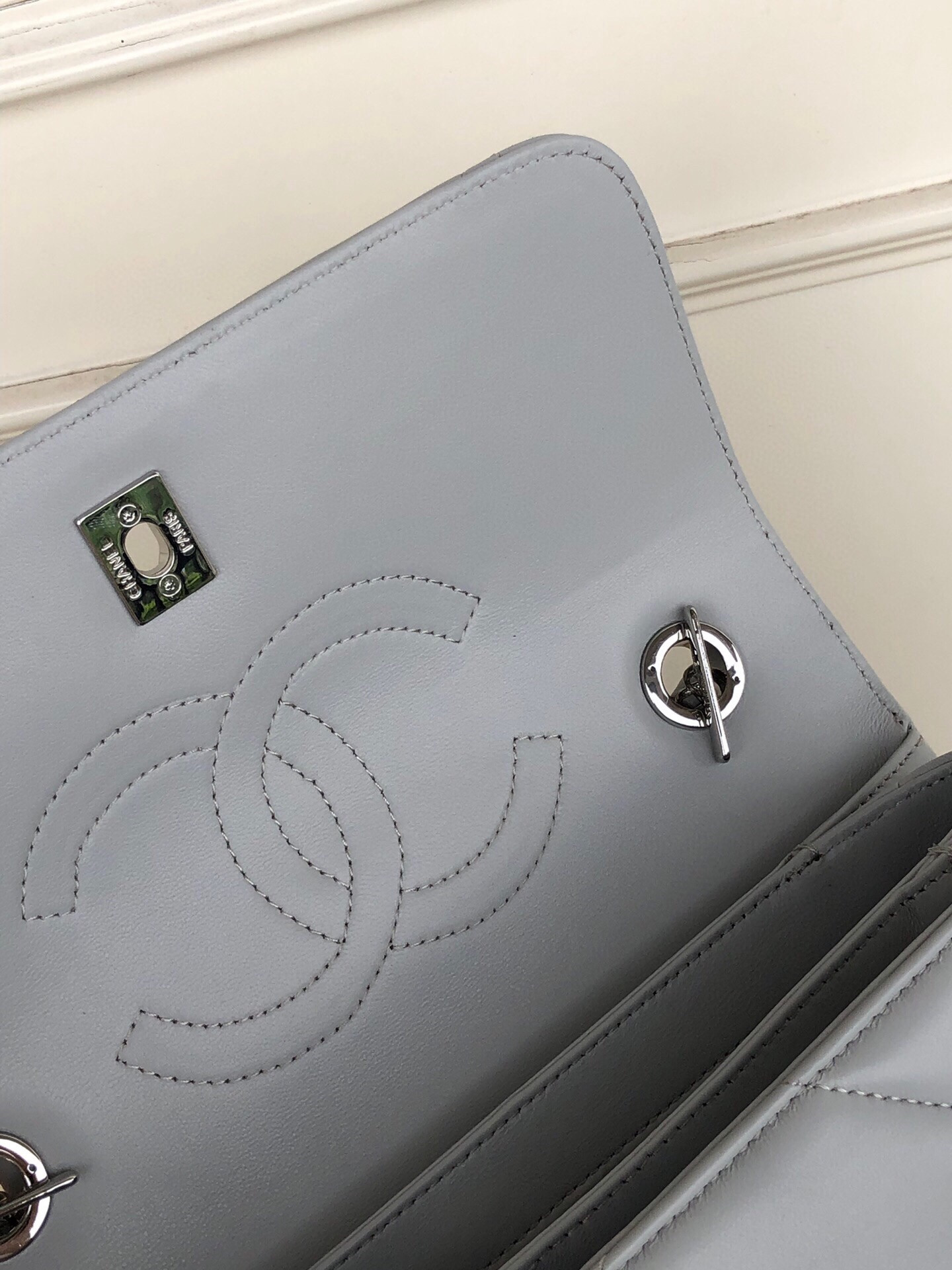 Ch**el FLAP BAG WITH TOP HANDLE 6.6 × 9.8 × 4.7 in