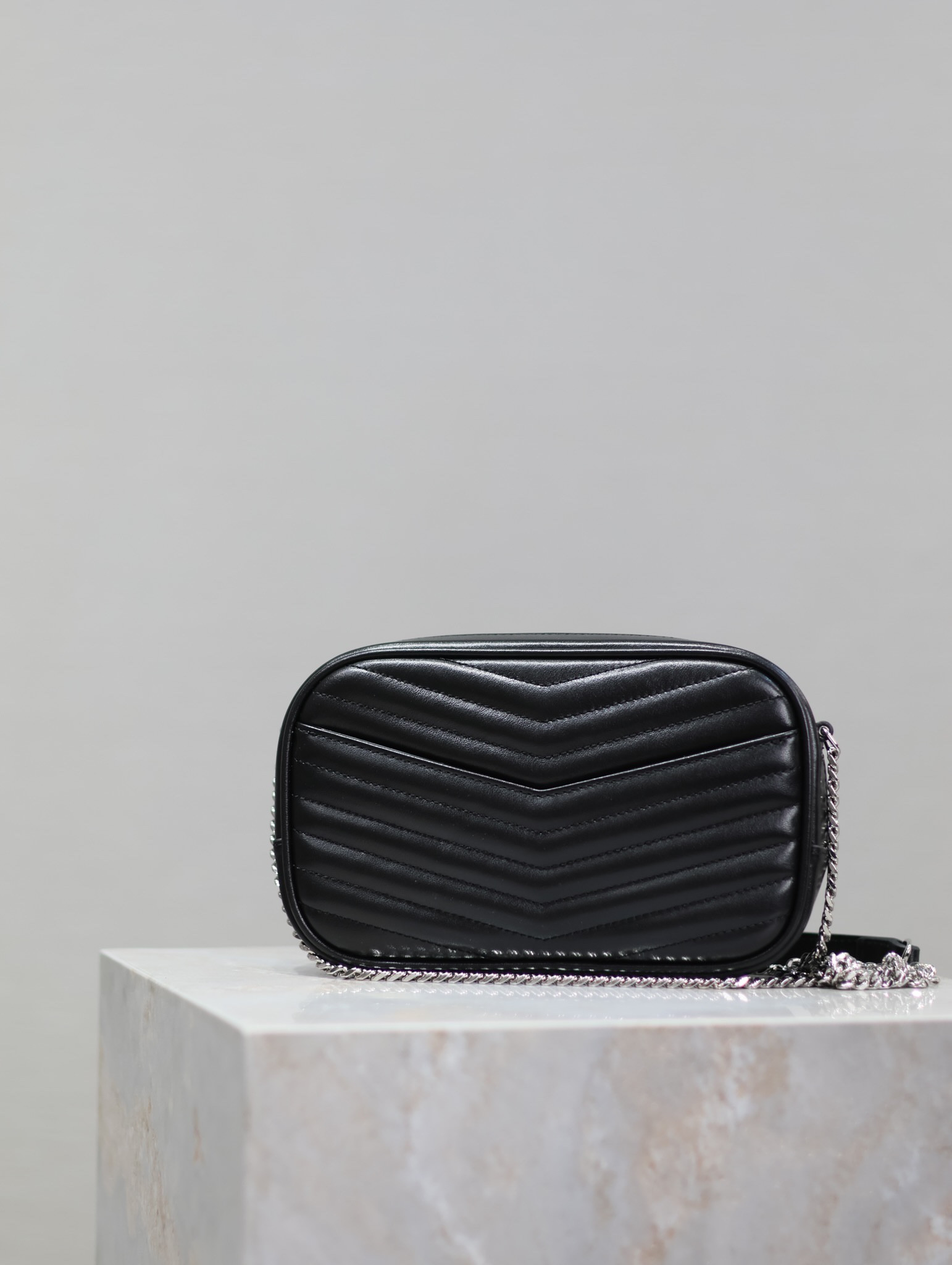 Y51 MINI LOU IN QUILTED LEATHER 7.5 X 4.1 X 2 INCHES