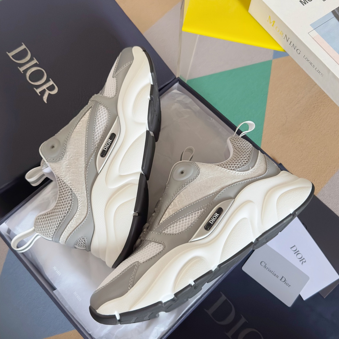 UA D10r B22 white Sneaker