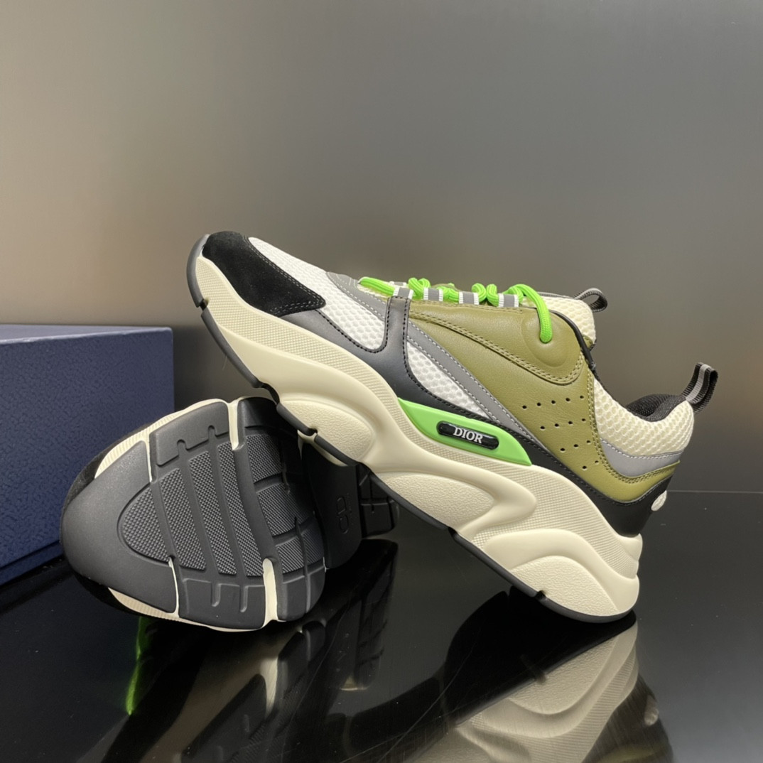 UA D10r B22 green Sneaker