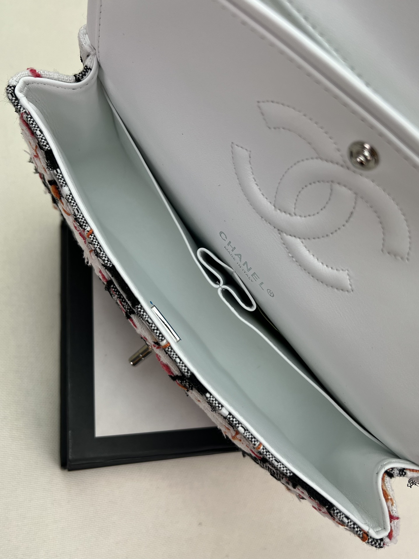 Ch**el CLASSIC 11.12 HANDBAG Tweed & Silver-Tone Metal   6 × 9.9 × 2.5 in