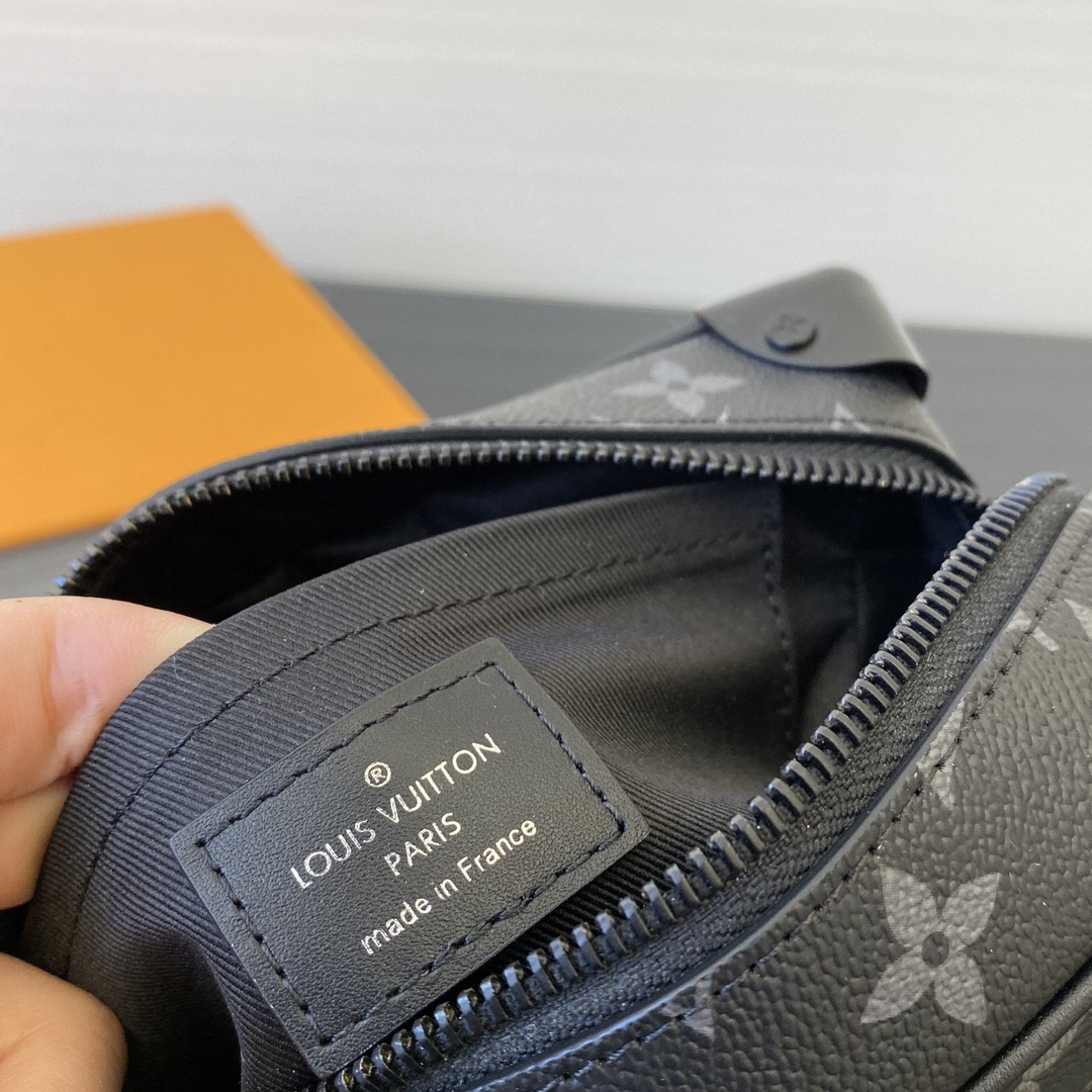 L0vis Vvtt0n Mini Soft Trunk M44735 7.3 x 5.1 x 3.1 inches