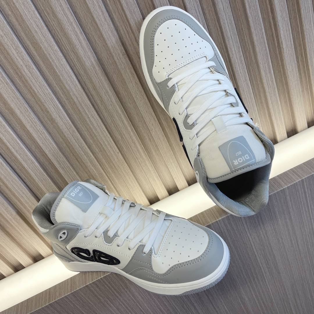 UA D10r B57 Mid-Top Sneaker Gray and White