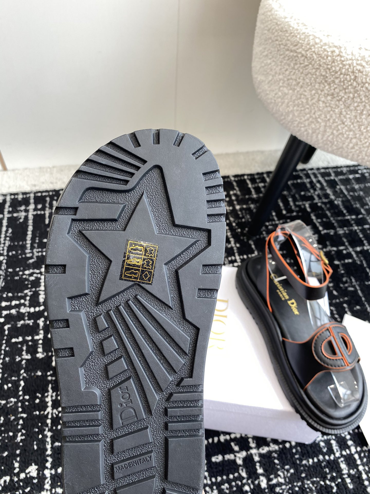 UA D-Club Sandal