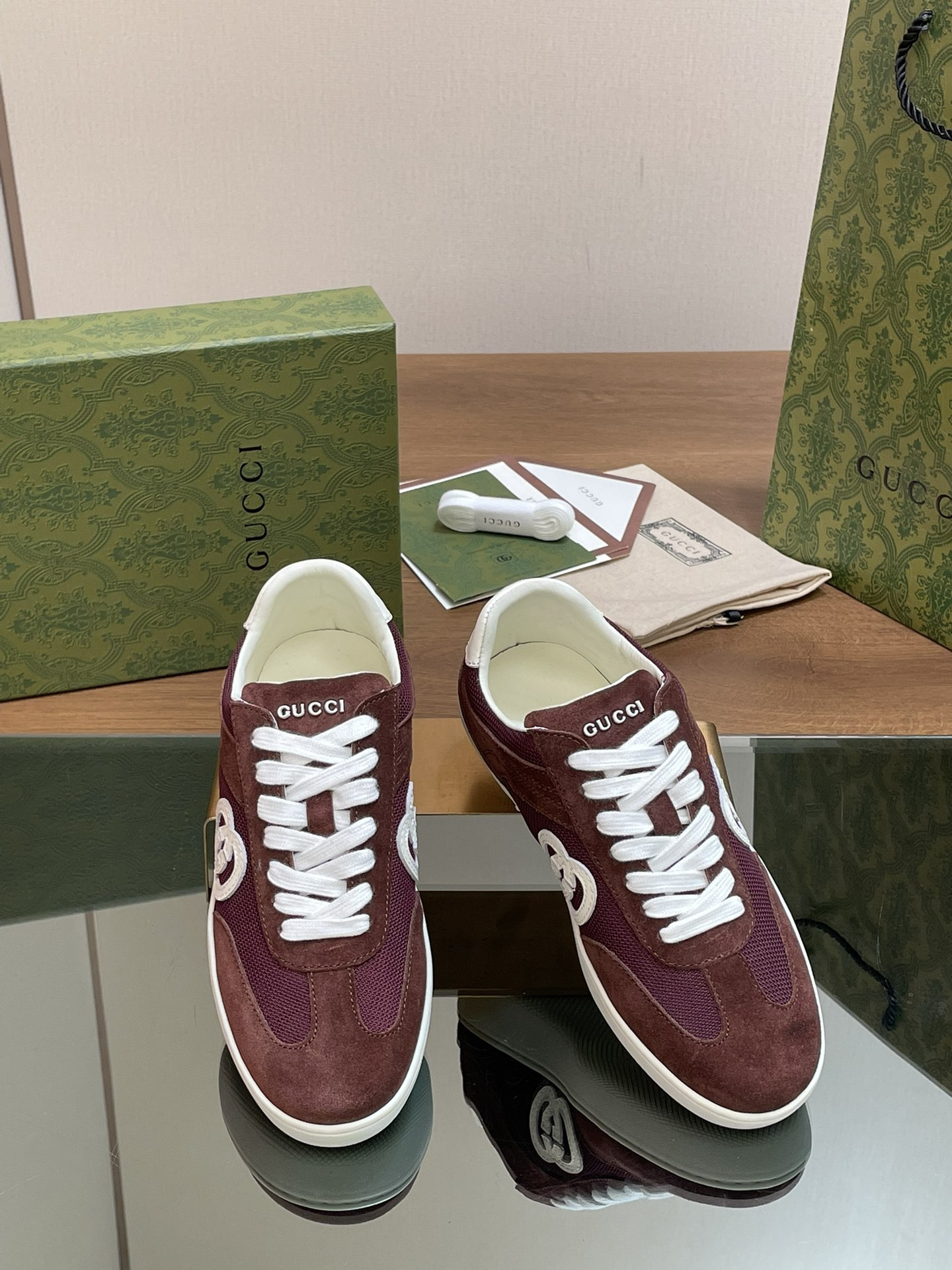 UA Gvc*1 INTERLOCKING G SNEAKER Red