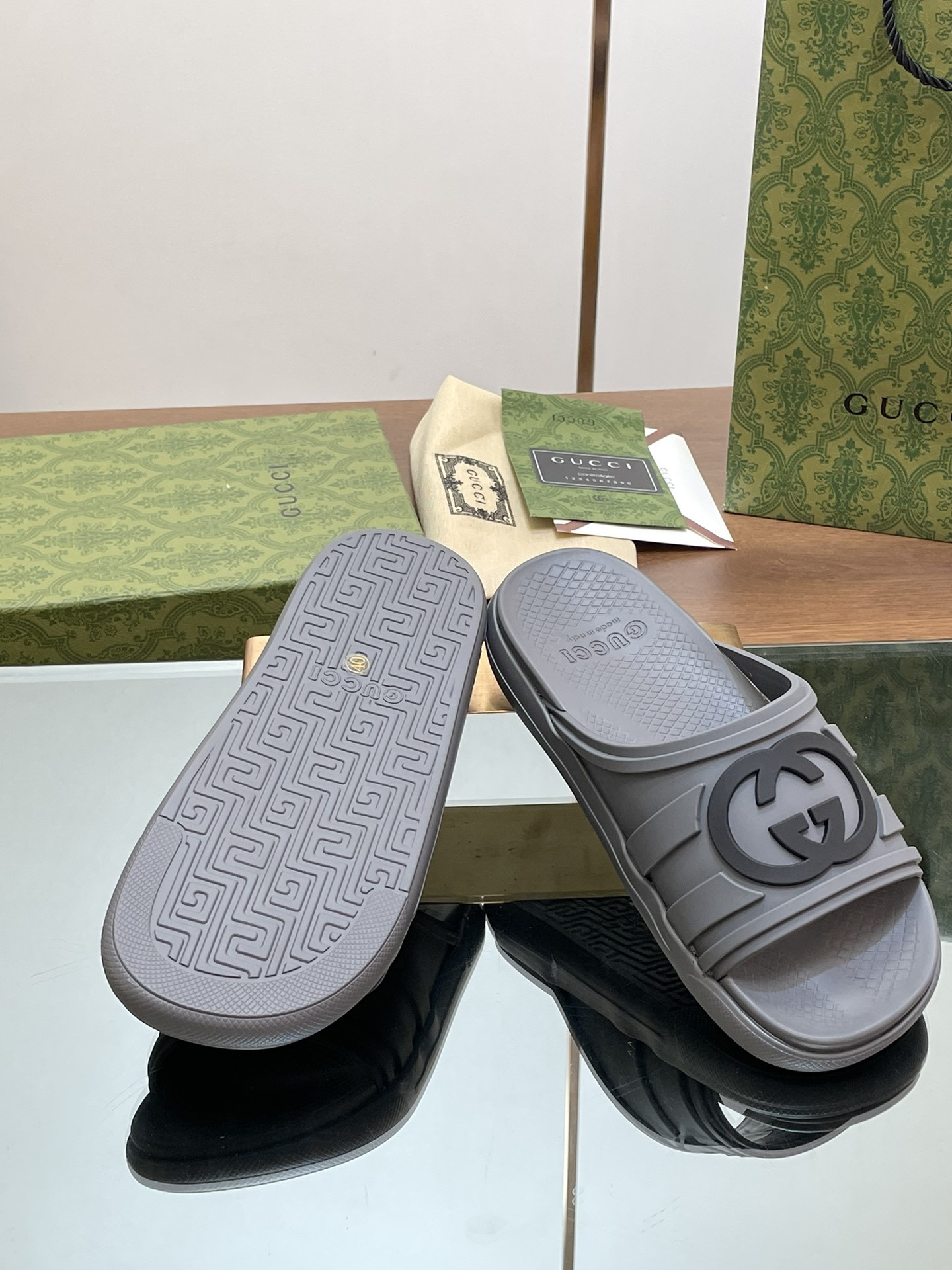 UA Gvc*1 INTERLOCKING G SLIDE SANDAL