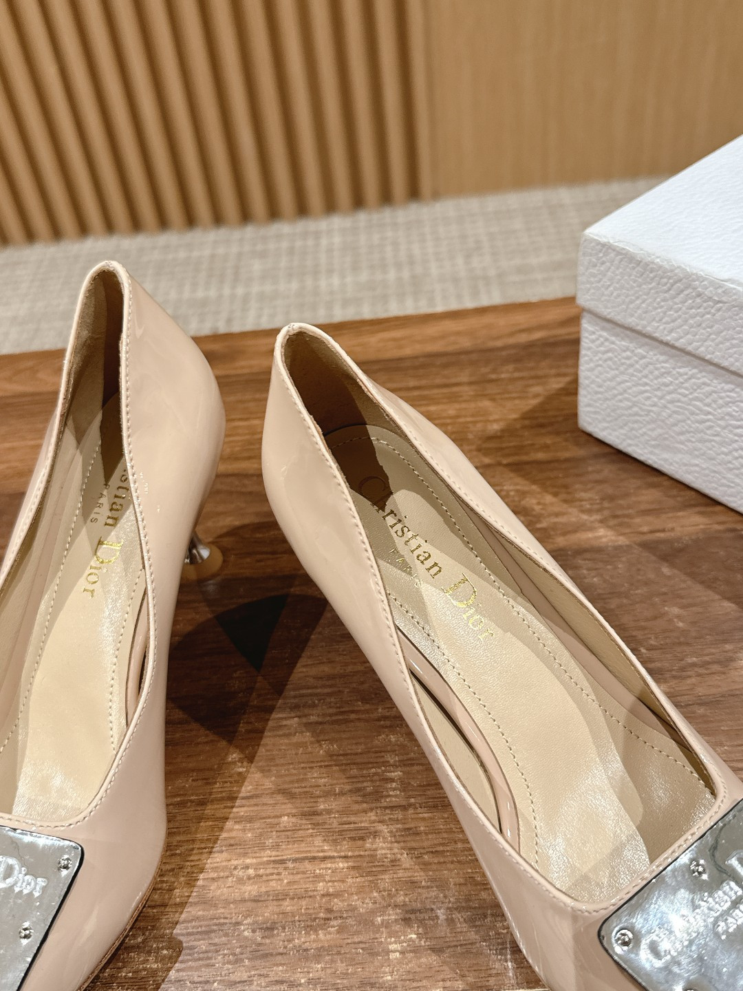 UA Chr1st1an D10r La Parusienne Pump