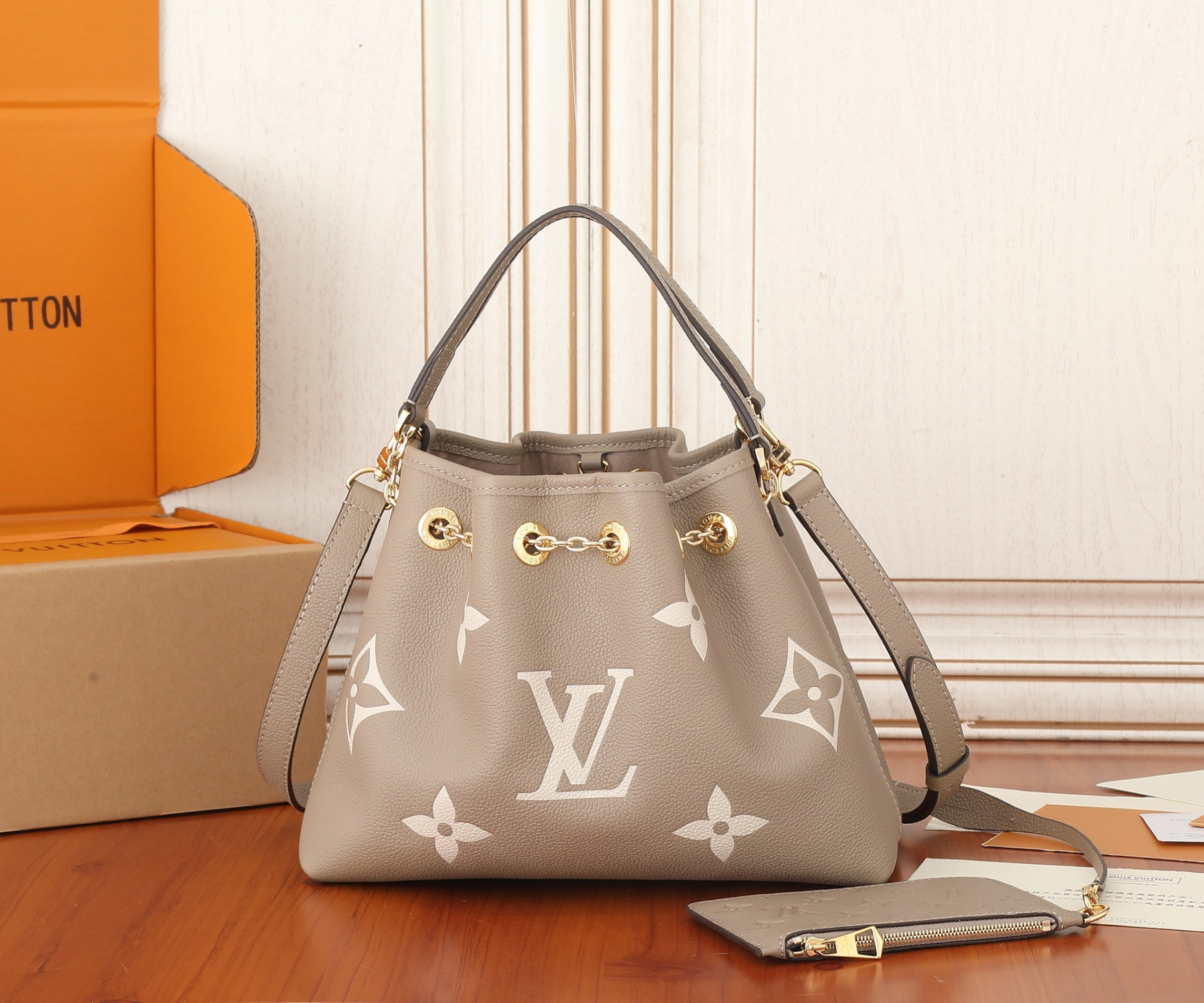 LV  Summer Bundle M25452 28x20x11.5CM