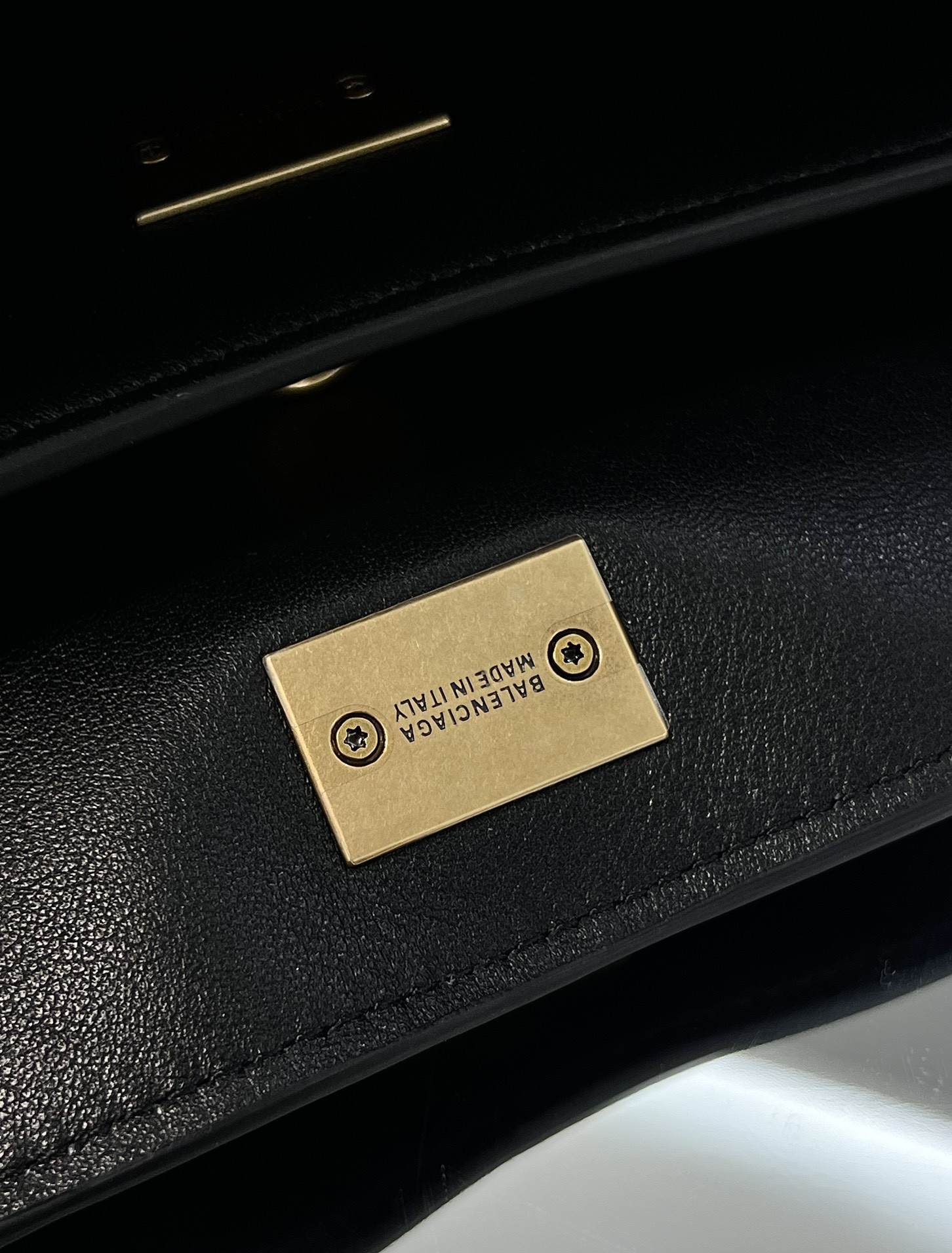 Ba1en*iaga Rodeo Medium 35x23.3x10.9cm