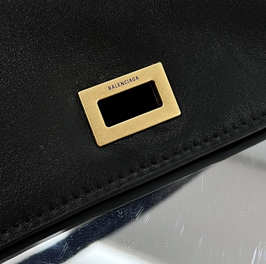 Ba1en*iaga Rodeo Medium 35x23.3x10.9cm