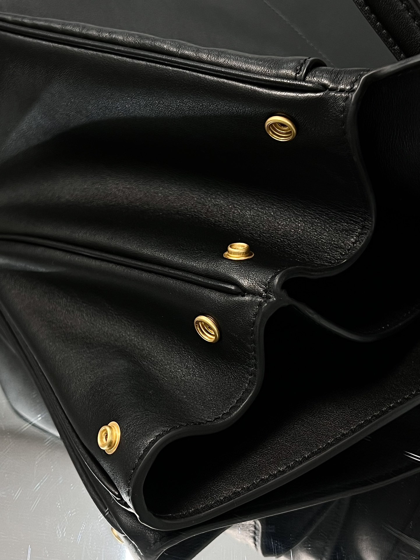 Ba1en*iaga Rodeo Medium 35x23.3x10.9cm