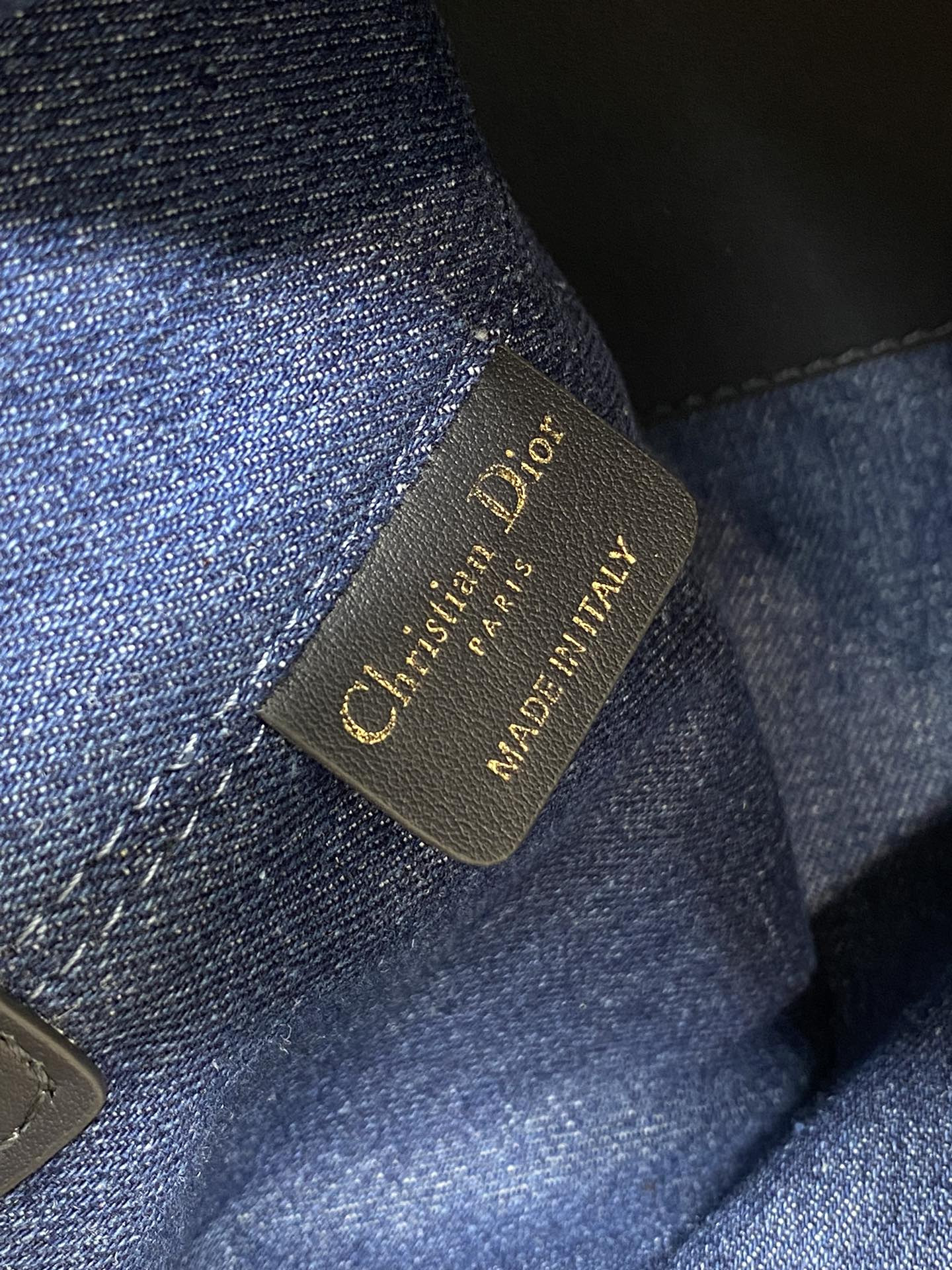 Medium D10r Toujours Bag Blue Denim D10r Oblique Jacquard 28.5 x 21.5 x 17 cm