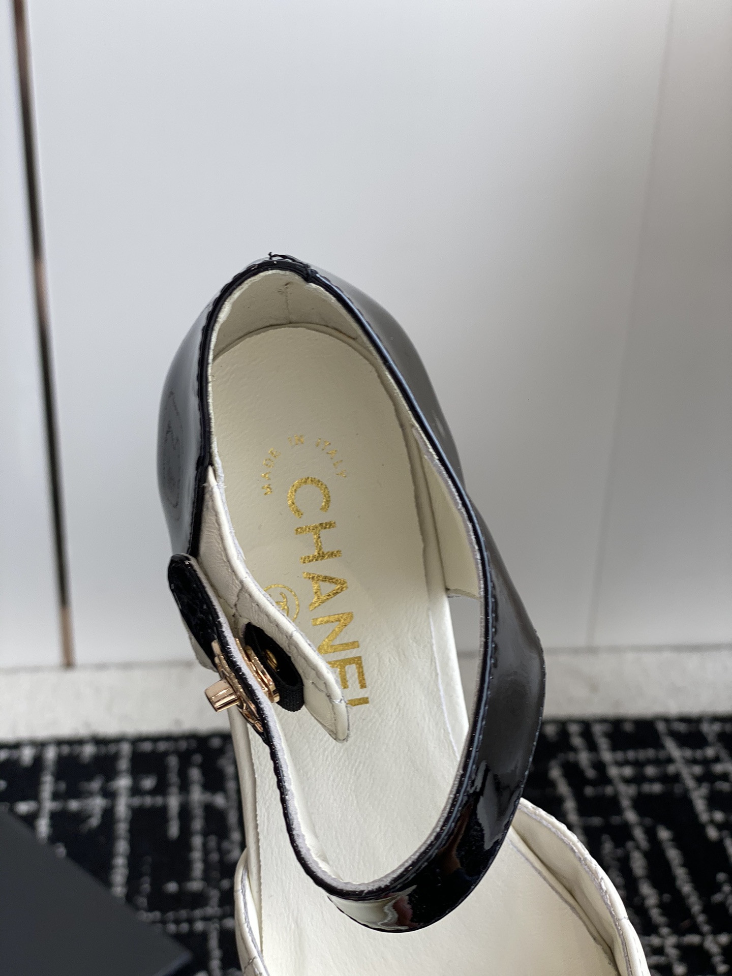 UA Ch**el MARY JANES