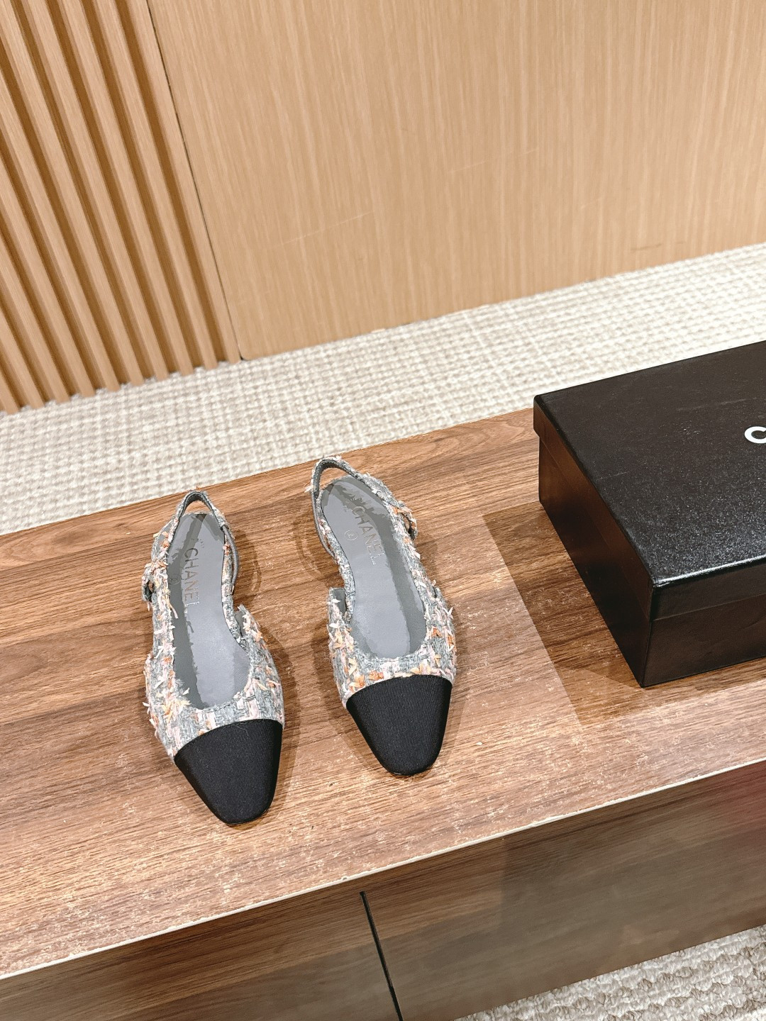 UA Ch**el SLINGBACKS FLAT