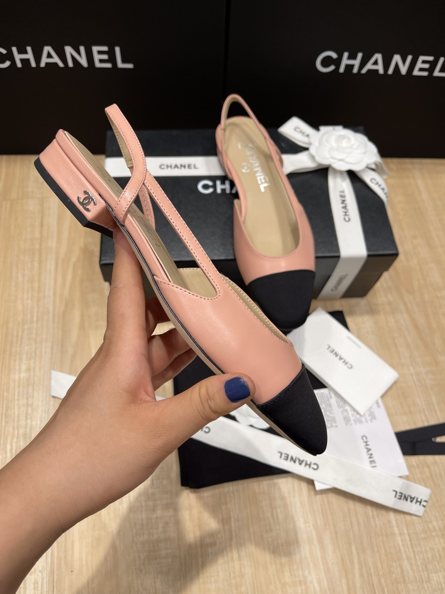 UA Ch**el SLINGBACKS FLAT