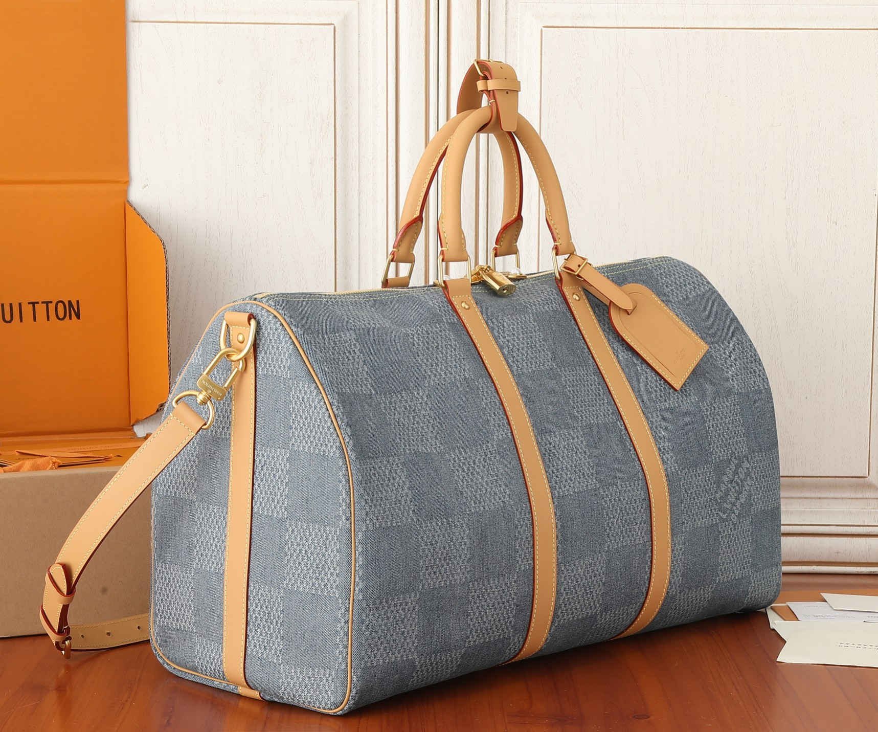 LV Keepall Bandoulière 50 N40739 19.7 x 11.4 x 9.1 inches