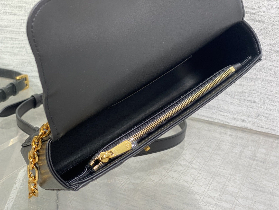 D10r Mini D10r Ange Bag Black Macrocannage Calfskin 20 x 12 x 5 cm