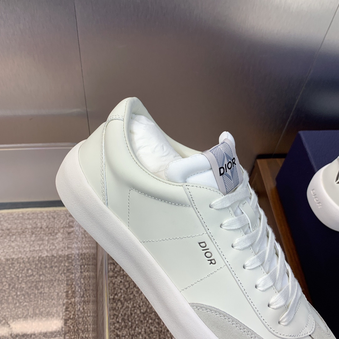 UA D10r B101 Sneaker