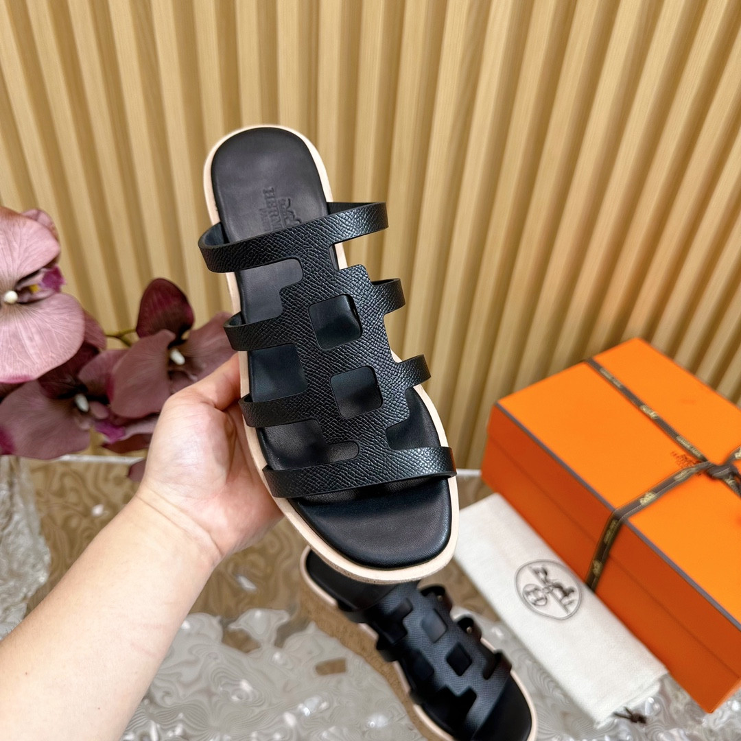 UA H**me5 Isabella 30 sandal